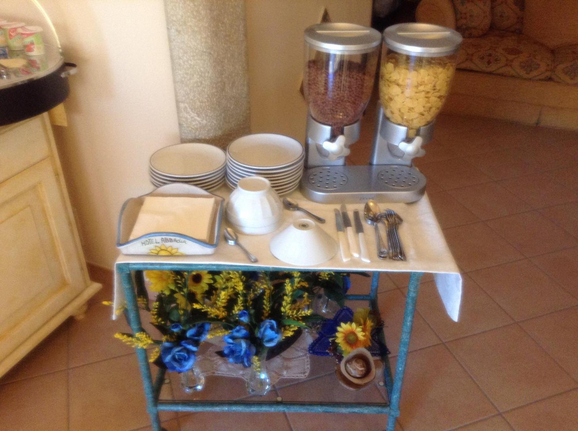 Abbadia Bed & Breakfast ซานวิโต โลคาโป ภายนอก รูปภาพ