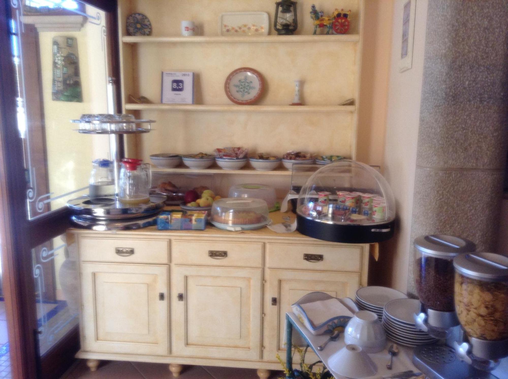 Abbadia Bed & Breakfast ซานวิโต โลคาโป ภายนอก รูปภาพ