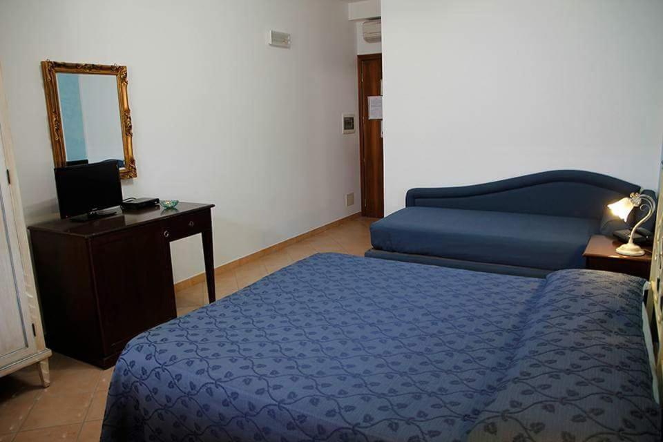 Abbadia Bed & Breakfast ซานวิโต โลคาโป ภายนอก รูปภาพ